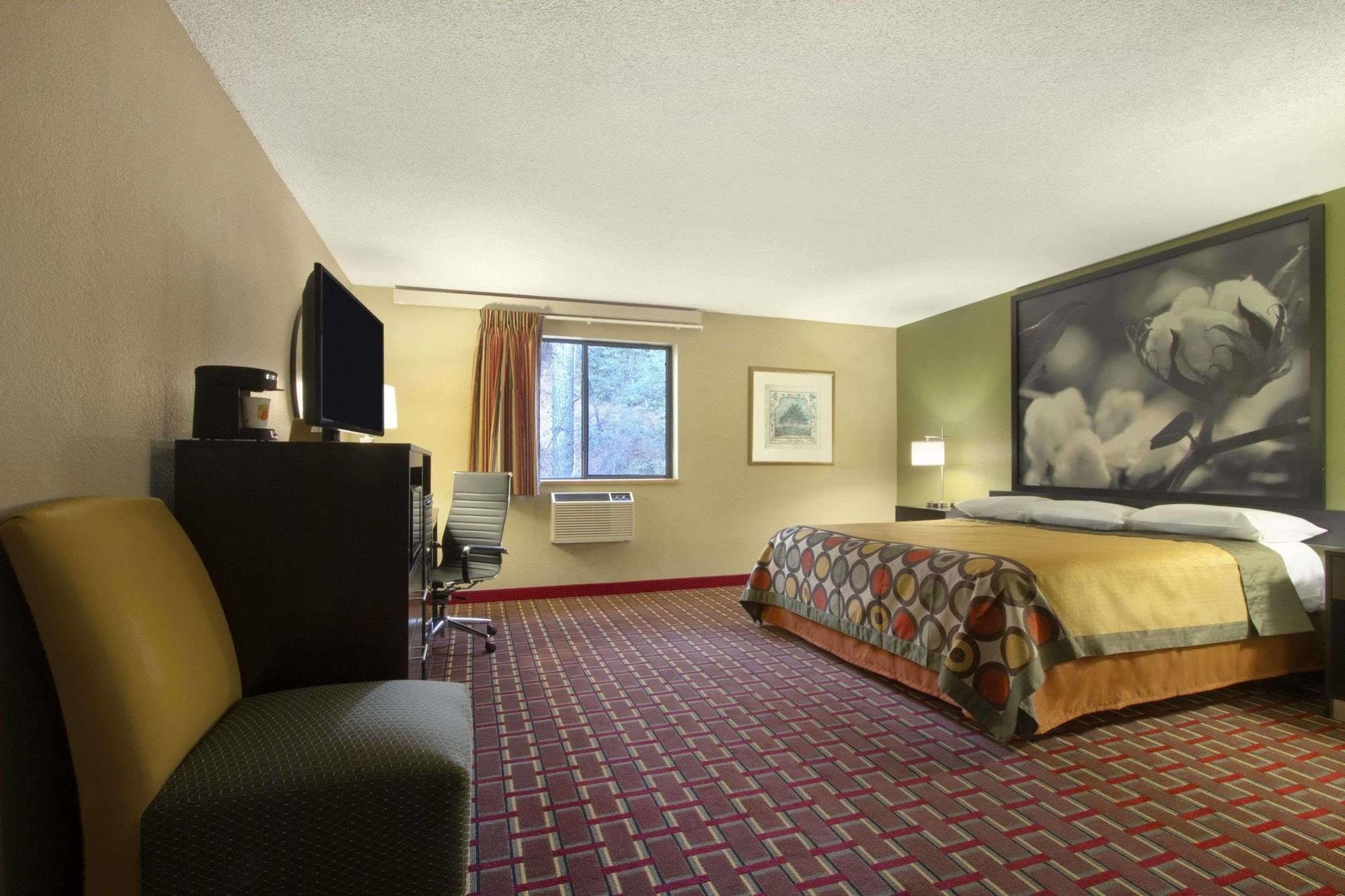 Super 8 By Wyndham Homewood Birmingham Area Exteriör bild